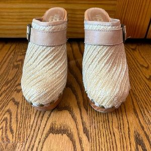 Jeffrey Campbell Woodies Platform Clogs 38